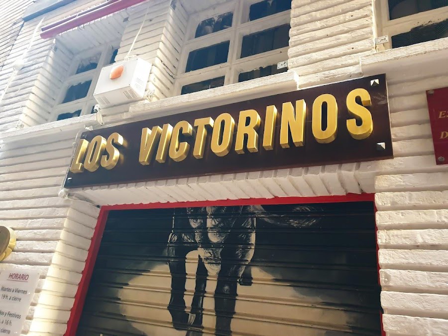 Los Victorinos