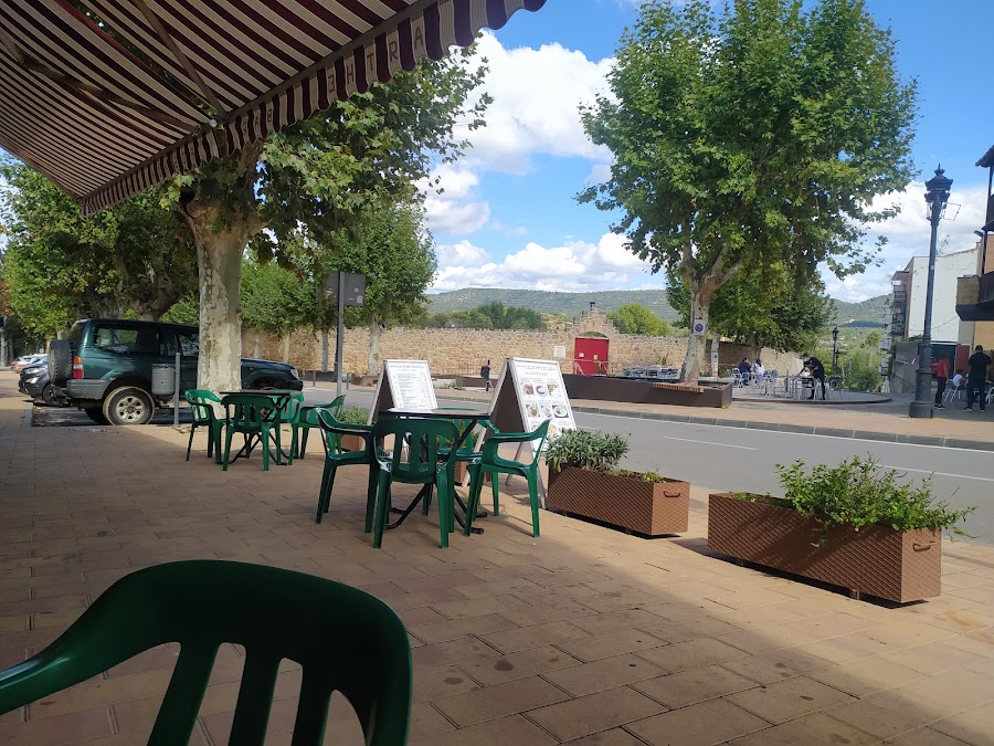 Bar-Restaurante-Hostal ARTHE