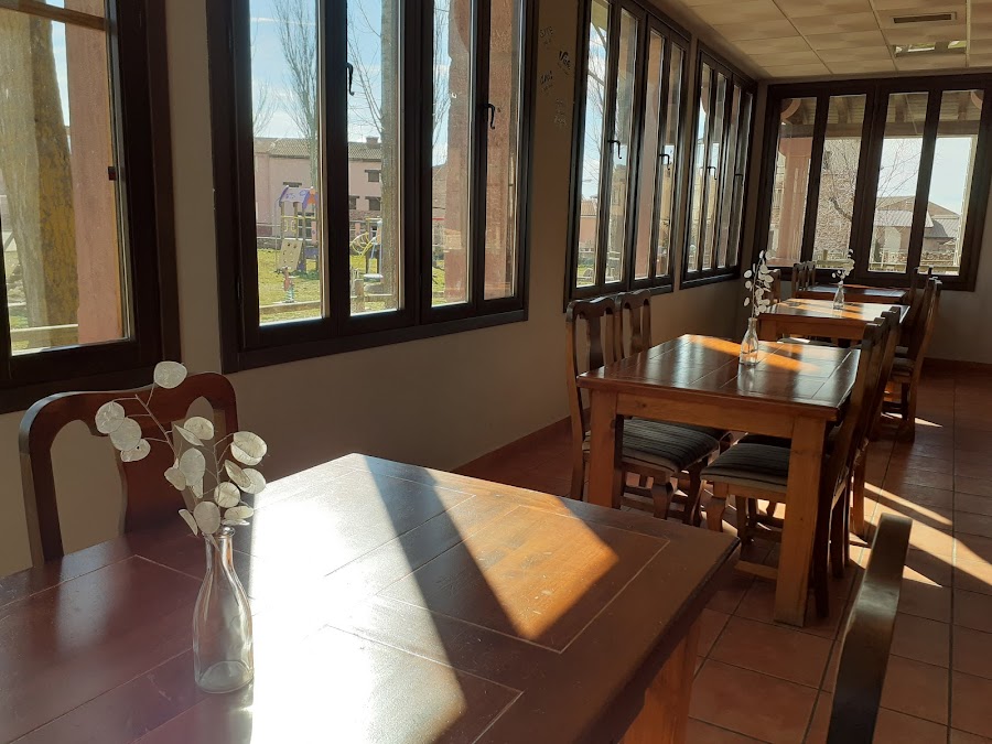 Bar Restaurante Los Poyales