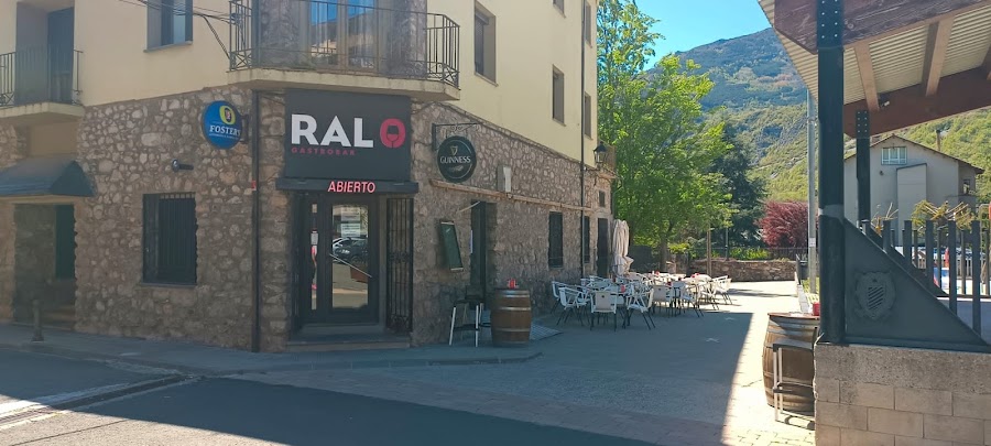 Cafe Pub RAL